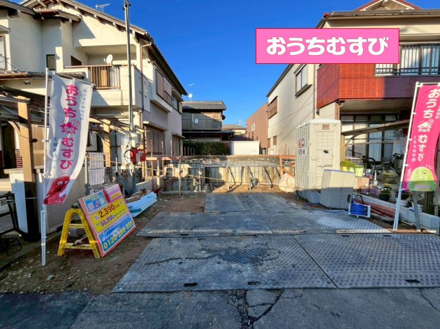 春日井市六軒屋町第6(全1棟)の前面道路含む現地写真