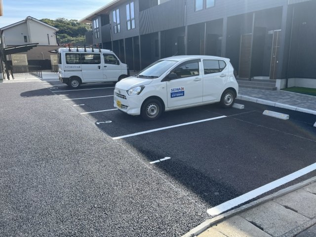 シャルマン青葉A棟　青葉小学校区の駐車場|シャルマン青葉A棟