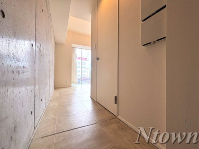 【玄関】 | コレクション名駅Ⅲ | きれいな玄関です