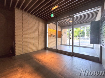 【ロビー】 | コレクション名駅Ⅲ | 落ち着いたロビーです