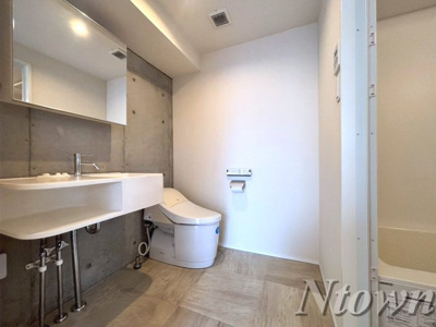 【洗面所】 | コレクション名駅Ⅲ | 明るい洗面所です