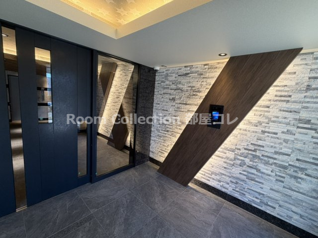 S-RESIDENCE神宮西駅前ascent(アセント)のエントランス|※同物件他部屋写真
反転、色違いの場合有
現況優先
