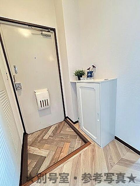 ドミール港洋の玄関