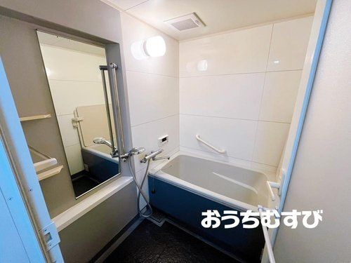 ライオンズガーデン本地ヶ原5階の浴室