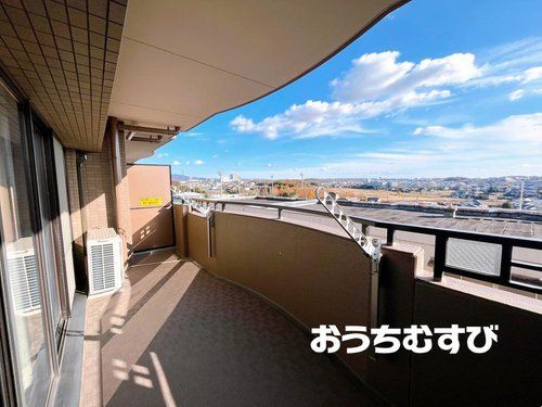 ライオンズガーデン本地ヶ原5階のバルコニー