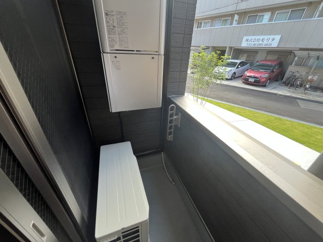 Neo Smart古川橋のバルコニー