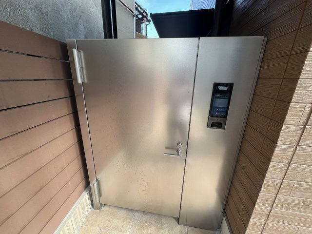 Neo Smart古川橋のエントランス