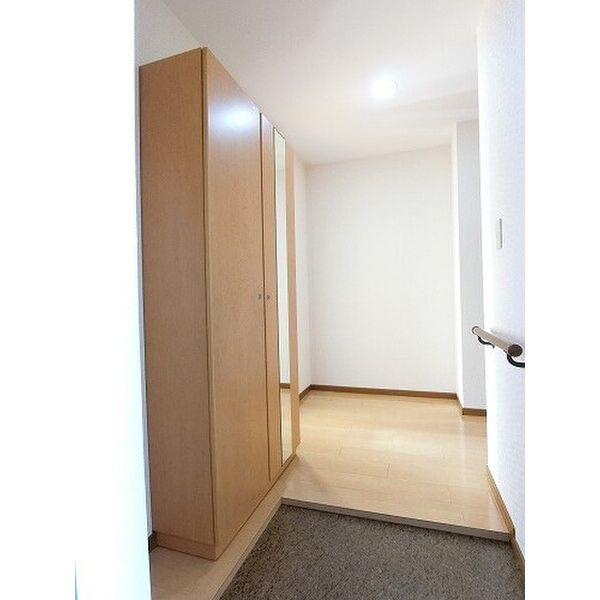 アムールTOMOIKEの玄関