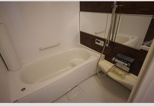 アレグリアの浴室