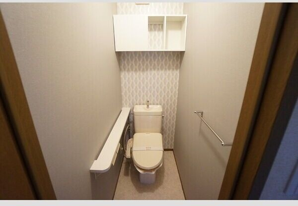 コートハウス岐陽のトイレ