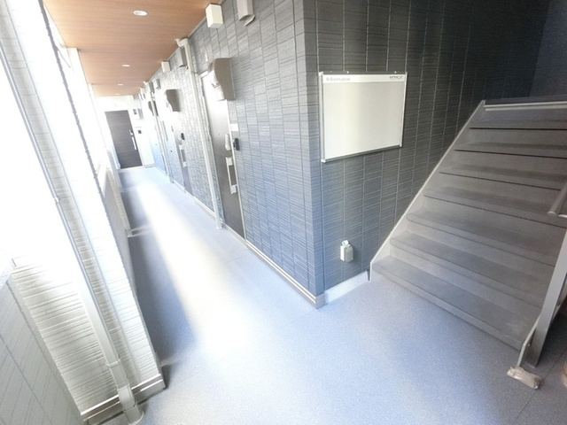 D-ROOM和田町のエントランス|ロビー