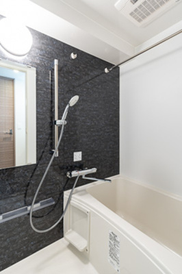 【浴室】 | エスジーコート大塚駅前 | ※写真は同タイプ住戸です。