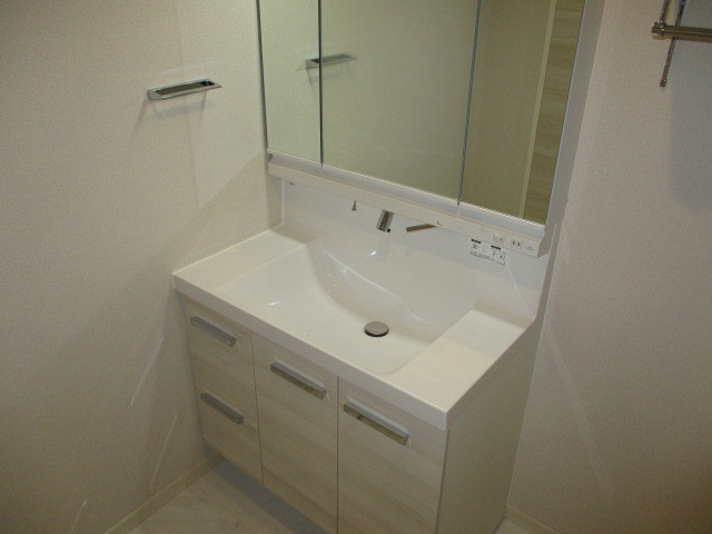 シャーメゾン五位堂の洗面所