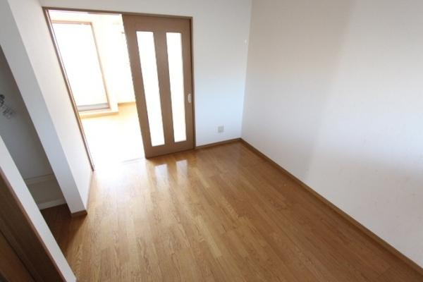 【居間・リビング】 | シャトーナカムラ