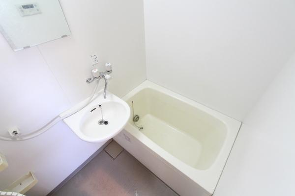 【洗面所】 | シャトーナカムラ