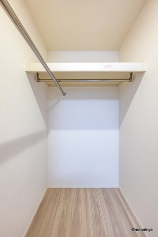 グランコスモHTの収納|写真は同じ大和ハウス施工物件です。参考になさってください。
