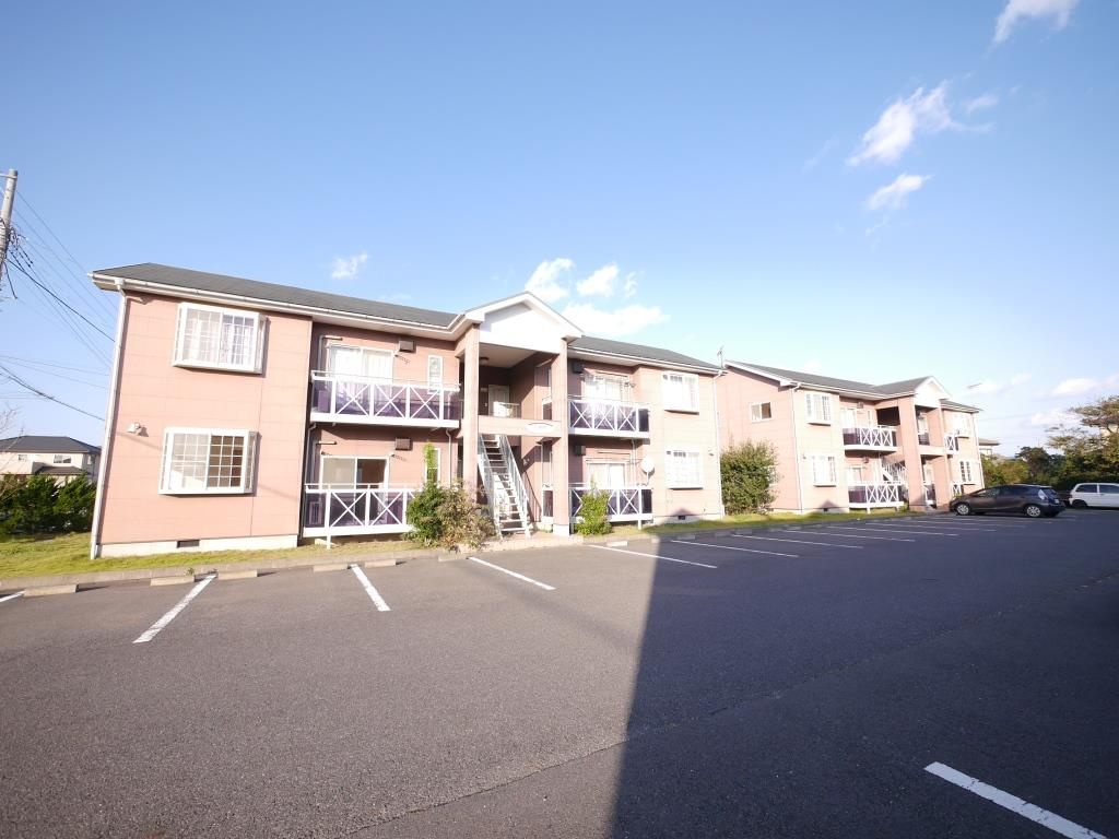 ウィンドミル波崎弐番館の駐車場