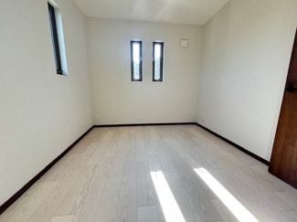 【洋室】 | 安佐南区長束西４（JR安芸長束駅） | 2階　洋室