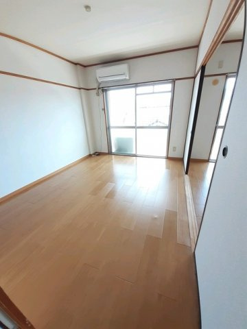 ニューマリッチ沖本の内装|過ごしやすい室内です