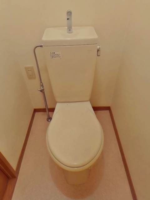 TWIN　BERUTE　Aのトイレ