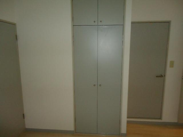 ルミナス八幡の内装|収納