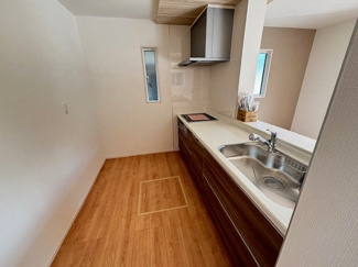 【キッチン】 | 安佐北区亀山1（河戸帆待川駅）限定1棟【角地】 | 安心安全オール電化のキッチン☆対面式のキッチンでリビングが見渡せるので、お子様やご家族の様子が見えて安心です♪