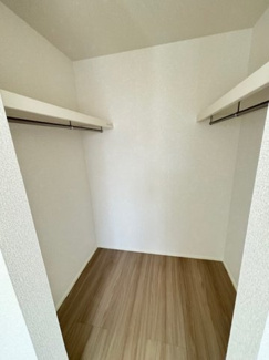 【収納】 | 安佐北区亀崎2（下深川駅）全2区画　NO1 | 2階　ウォークインクローゼット