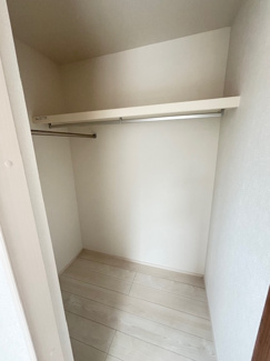 【収納】 | 廿日市市平良2（廿日市駅）全3区画　NO3【外構工事込み】 | 2階　洋室×3　収納付きでお部屋がスッキリ広く使えます。