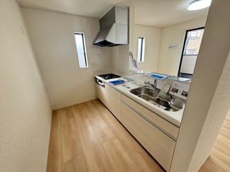 【キッチン】 | 佐伯区五日市中央5　全2区画　NO1 | 機能的なシステムキッチン☆都市ガス