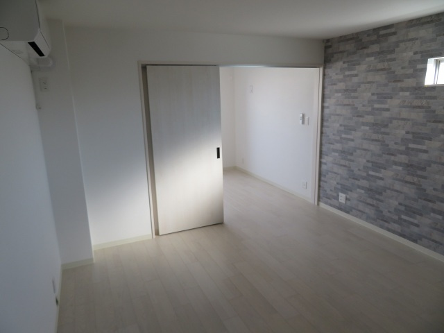 クリエオーレ菱屋東のその他
