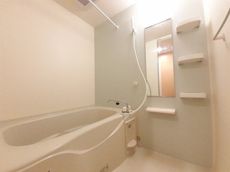 【浴室】 | アイレジデンス　Ⅰ番館 | コンパクトで使いやすいお風呂です