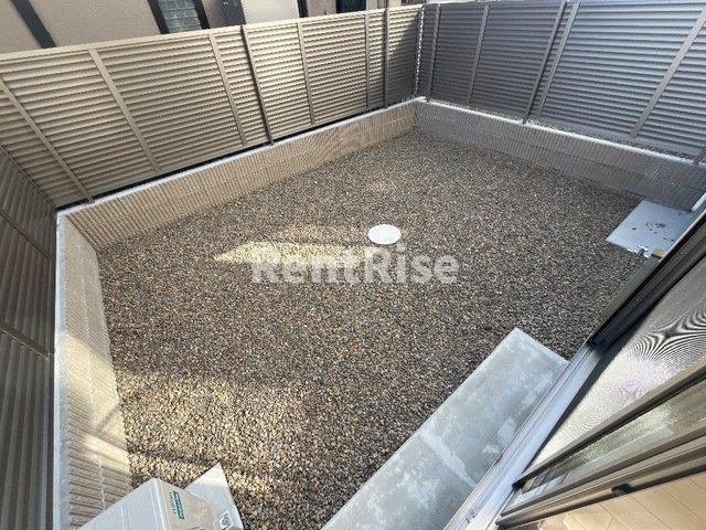 フィロソフィ芝野の設備|シャッター付き雨戸(イメージ)