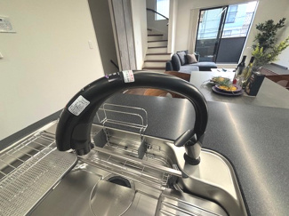 【キッチン】 | 廿日市市桜尾１（全2棟）A号棟　ZEH水準住宅 | タッチ水栓