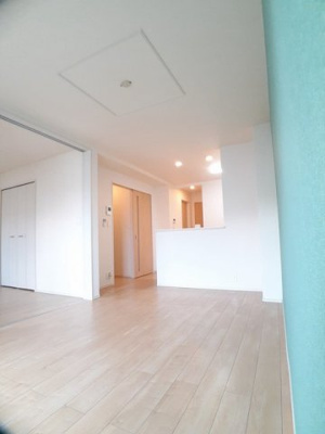 【居間・リビング】 | エテルノ | 使いやすいリビングです