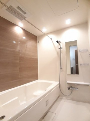 【浴室】 | ソラ　メゾン | ゆったり過ごせるお風呂です