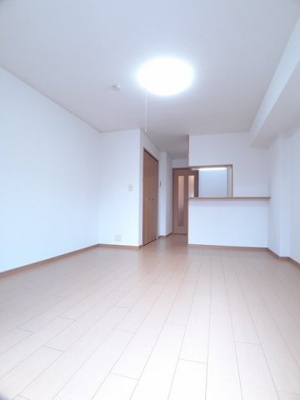 【内装】 | シャイニング・ベル | 物件の内装です