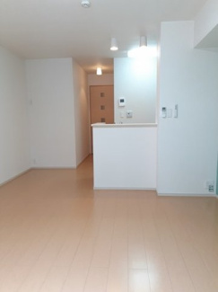 【居間・リビング】 | ラ・ヴィーユ | 内装も気になるポイント