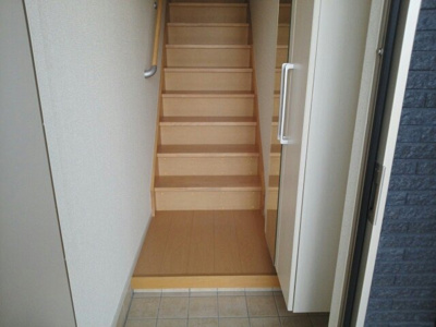 【玄関】 | リヴェール松江 | ゆったりとした玄関です