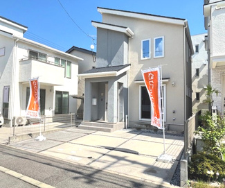 【駐車場】 | 佐伯区海老園2（五日市駅）【築浅・中古住宅】 | 駐車スペース2台分