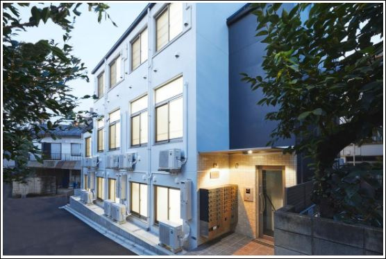新宿区北新宿３丁目の賃貸マンションのエントランス|☆初期安☆敷金礼金ゼロ☆ネット無料☆オートロック付き☆