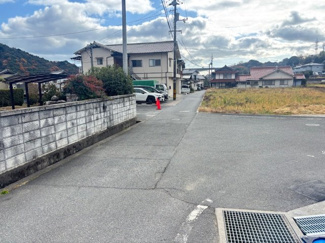 【前面道路含む現地写真】 | 佐伯区五日市町大字上河内【平屋】