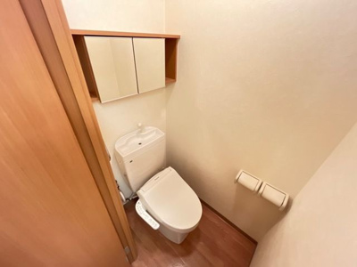 【トイレ】 | フラワリーヒル