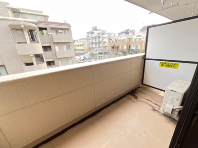 【バルコニー】 | フラワリーヒル