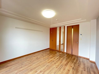 【洋室】 | フラワリーヒル