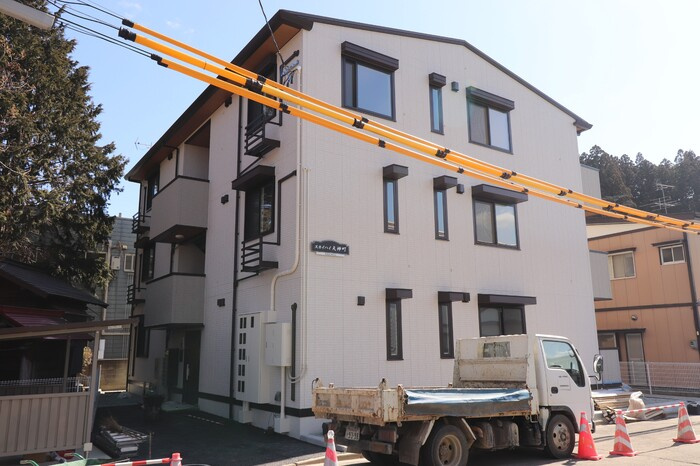 ラ・ペルラ下北沢