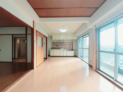 【居間・リビング】 | 互幸ビル