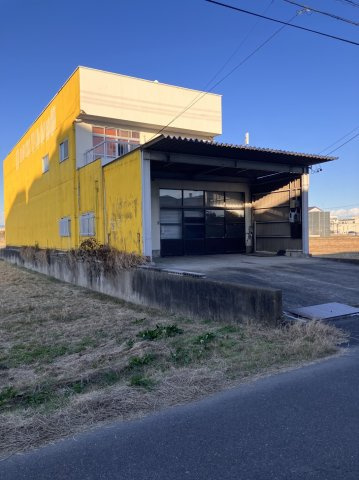 ６５９６２　岐阜市柳津町梅松中古倉庫の外観