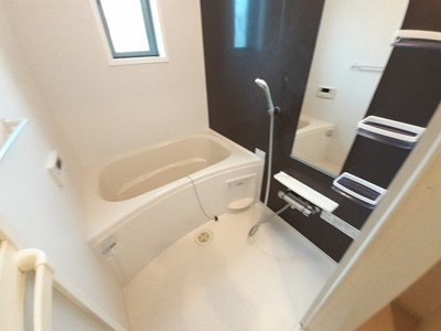 【浴室】 | サンガーデンⅡ | お風呂で日々の疲れを落としましょう