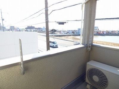 【バルコニー】 | アンダンテ | 陽当たり良好なバルコニーです