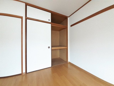 【収納】 | アメニティー白浜Ｂ | 大きなものも収納できそうです